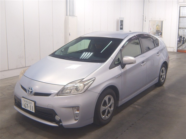 TOYOTA PRIUS 2012