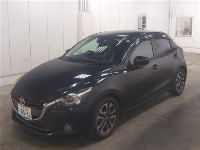 MAZDA DEMIO 2014