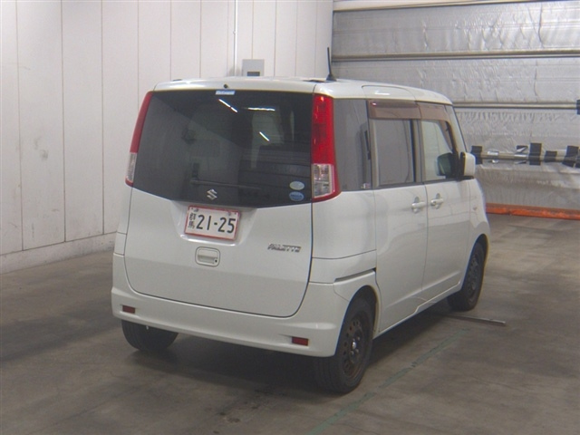 SUZUKI PALETTE 2010