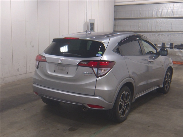 HONDA VEZEL 2016