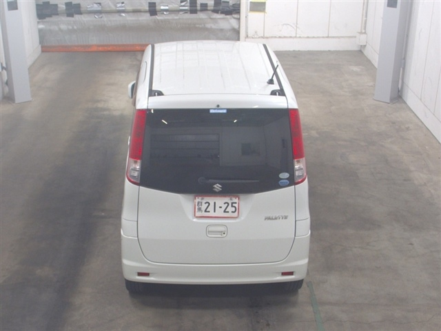 SUZUKI PALETTE 2010