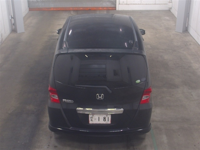 HONDA FREED 2010