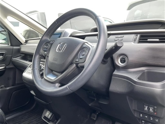 HONDA FREED 2020