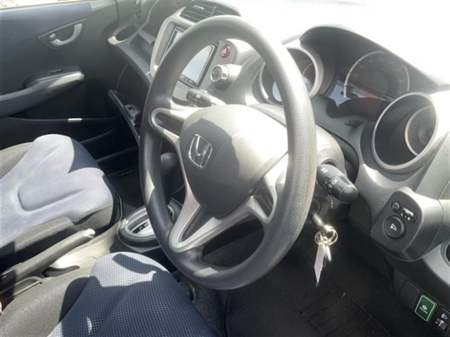 HONDA FIT 2010