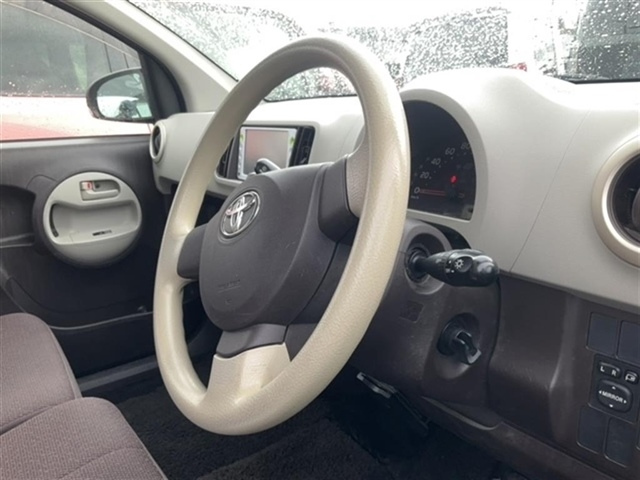 TOYOTA PASSO 2011