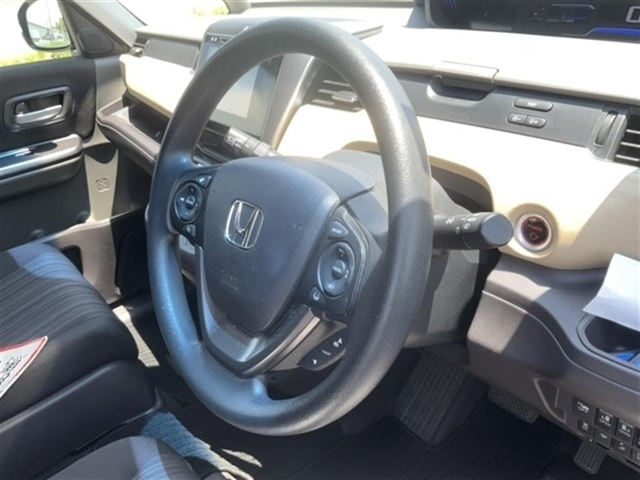 HONDA FREED 2016
