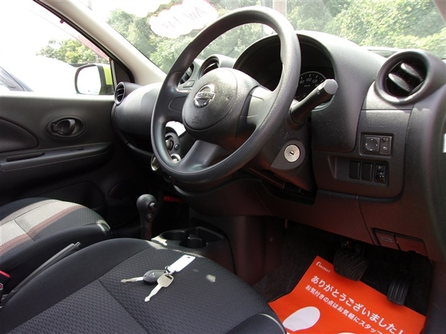 NISSAN MARCH 2011