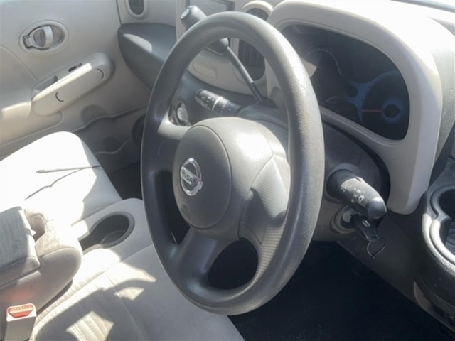 NISSAN CUBE 2012