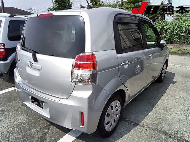 TOYOTA SPADE 2015