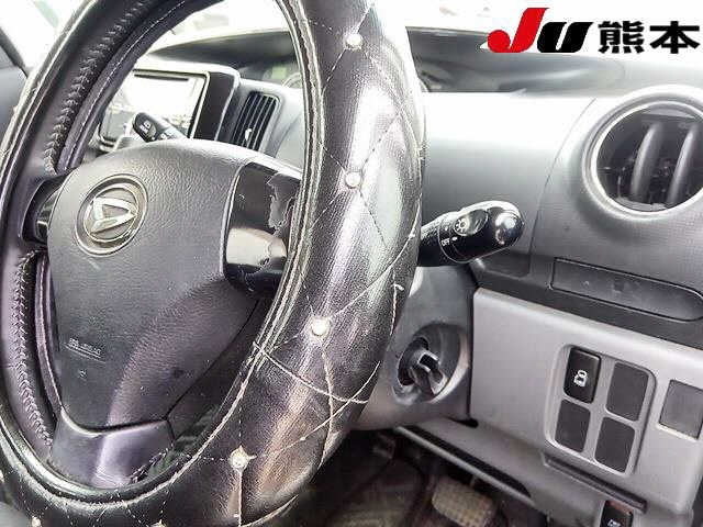 DAIHATSU TANTO 2010