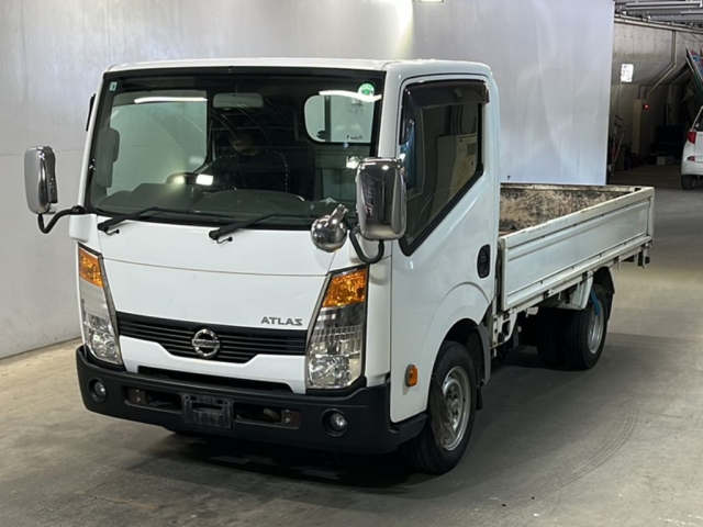 NISSAN ATLAS 2014