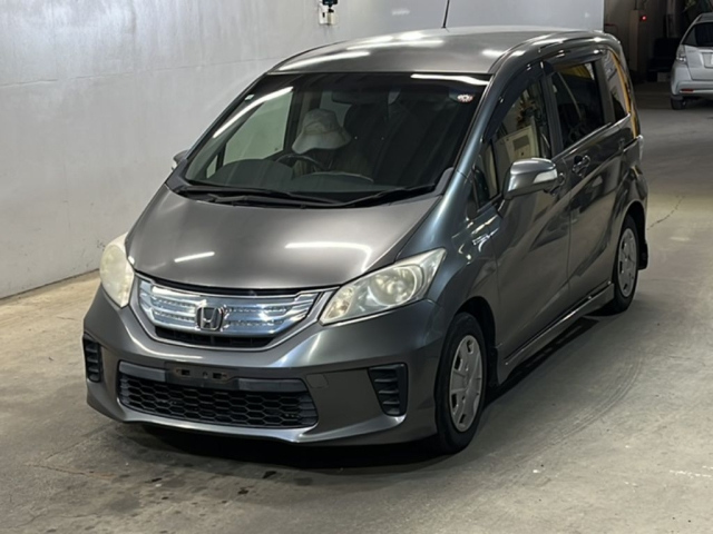 HONDA FREED 2012