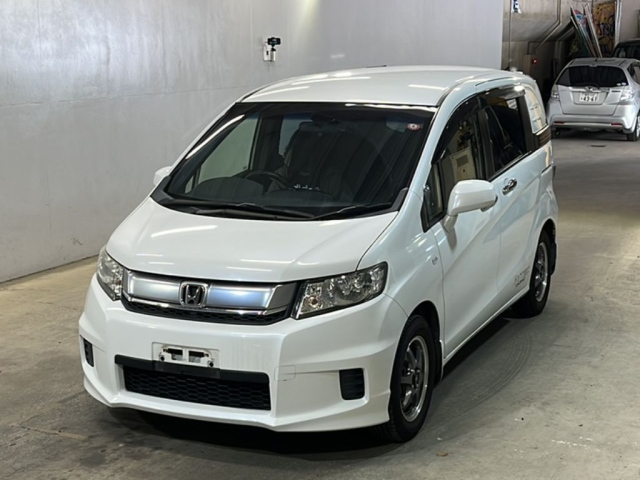 HONDA FREED 2014