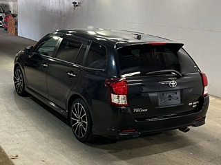 TOYOTA COROLLA FIELDER 2013