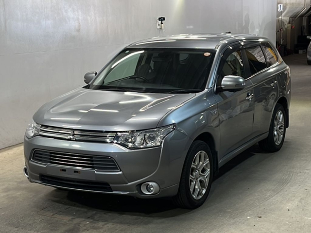 MITSUBISHI OUTLANDER PHEV 2014