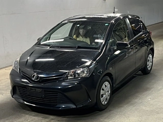 TOYOTA VITZ 2016