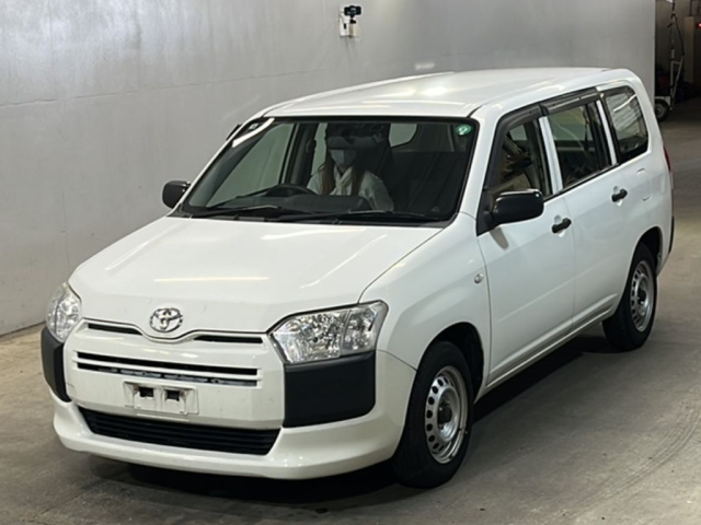 TOYOTA PROBOX 2016