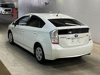 TOYOTA PRIUS 2010