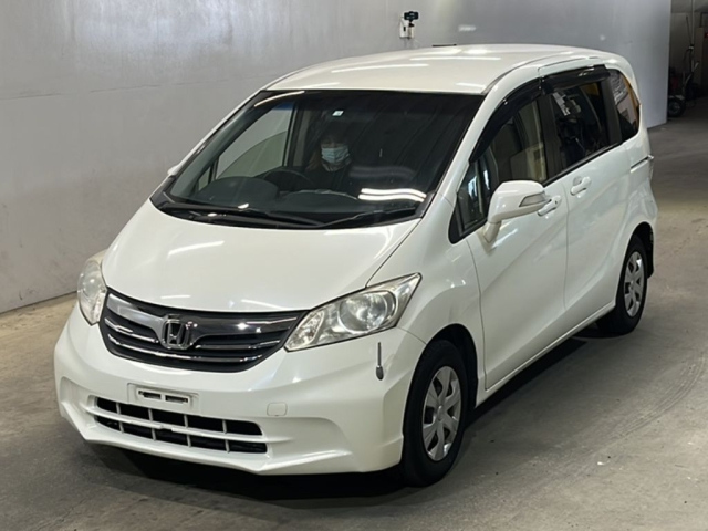 HONDA FREED 2012