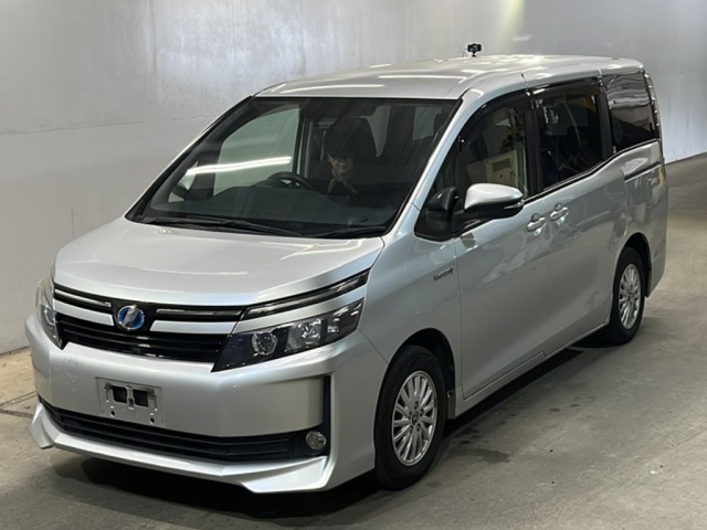TOYOTA VOXY 2016