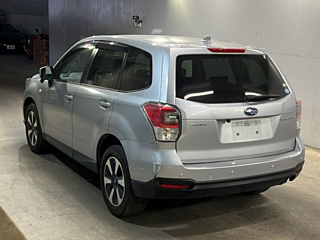 SUBARU FORESTER 2017