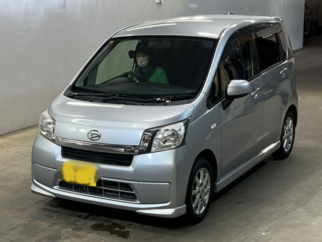 DAIHATSU MOVE 2014
