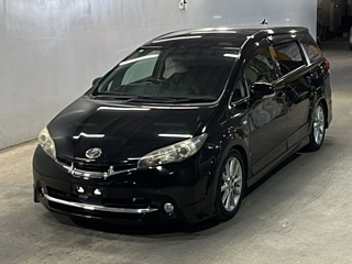 TOYOTA WISH 2010