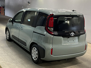 TOYOTA SIENTA 2023