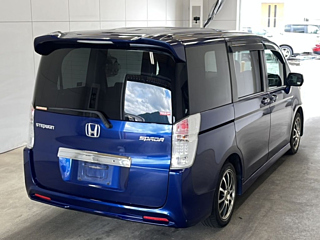 HONDA STEP WAGON 2010