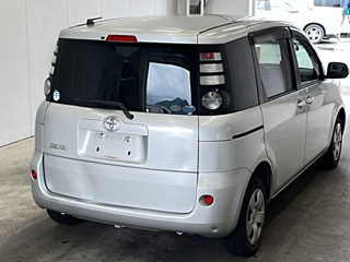 TOYOTA SIENTA 2008