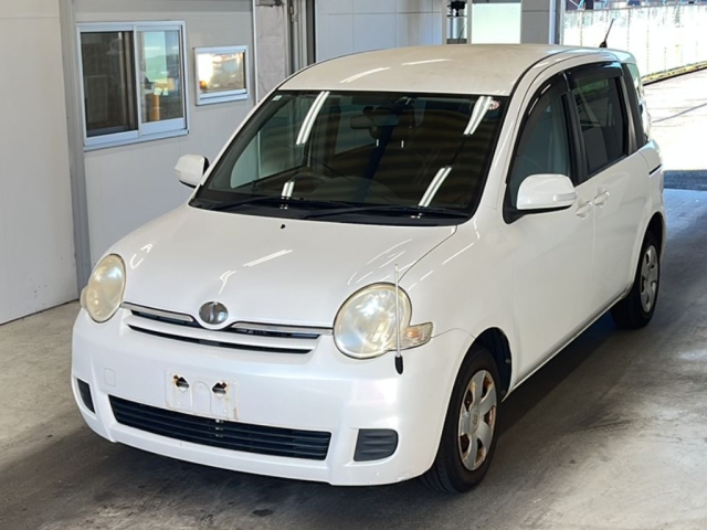TOYOTA SIENTA 2008