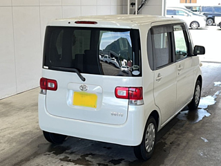 DAIHATSU TANTO 2009