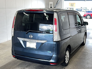 NISSAN SERENA 2011