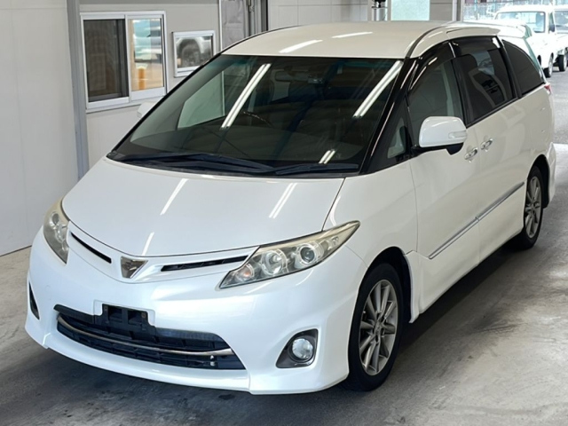 TOYOTA ESTIMA 2011