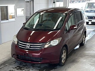 HONDA FREED 2010