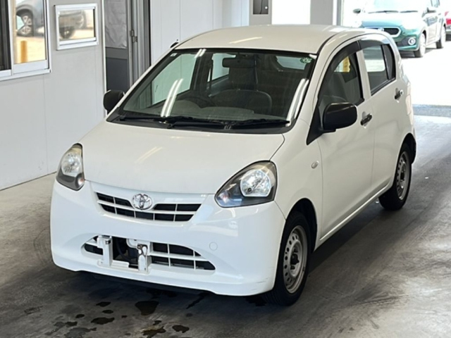 TOYOTA PIXIS EPOCH 2013