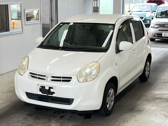 TOYOTA PASSO 2010