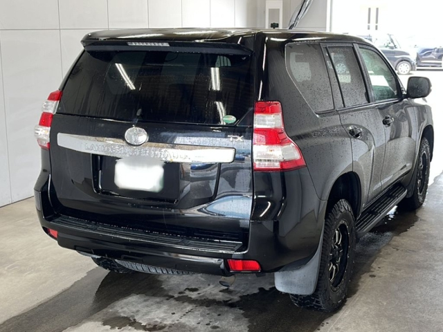 TOYOTA LAND CRUISER PRADO 2016