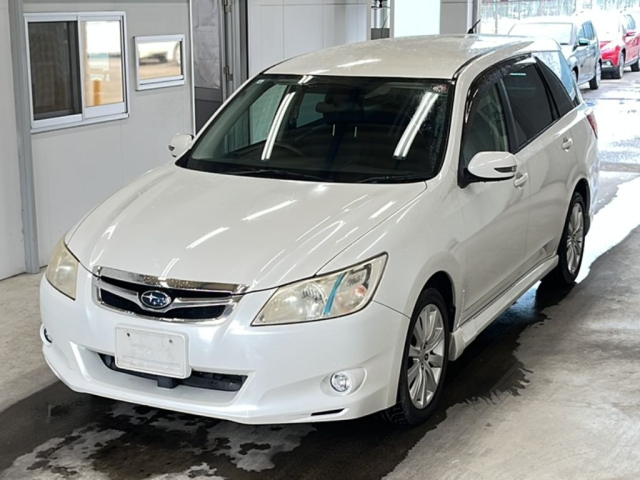 SUBARU EXIGA 2010