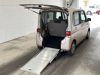 DAIHATSU TANTO 2010