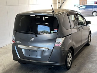 HONDA FREED 2012