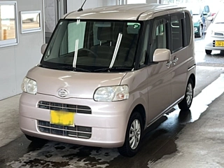 DAIHATSU TANTO 2013