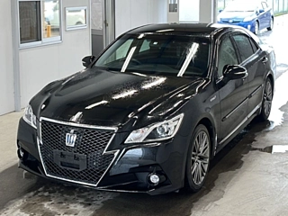 TOYOTA CROWN 2013