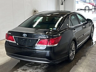 TOYOTA CROWN 2013