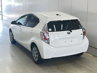 TOYOTA AQUA 2014