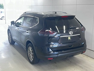NISSAN X-TRAIL 2017
