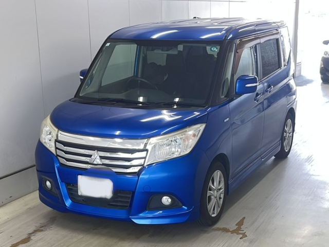 MITSUBISHI DELICA D2 2017