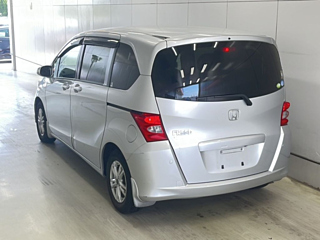 HONDA FREED 2008