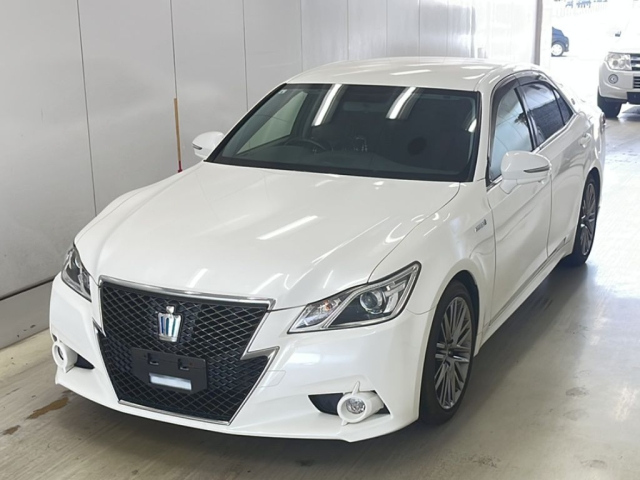 TOYOTA CROWN 2013