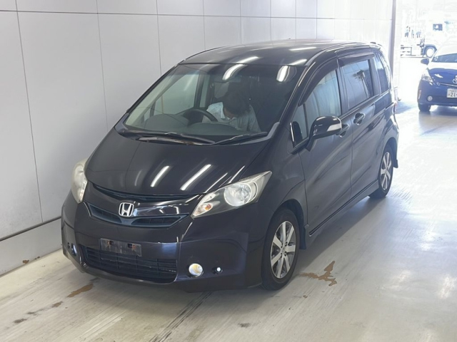 HONDA FREED 2010